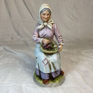 Homco ~ "Elderly Woman w/Grapes  ~ 8" Tall ~ Bisque Porcelain Figurine ~‎ 1433 *
